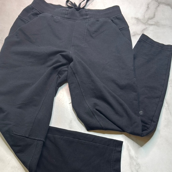 Lululemon Men’s Black Sweatpant - Picture 1 of 5